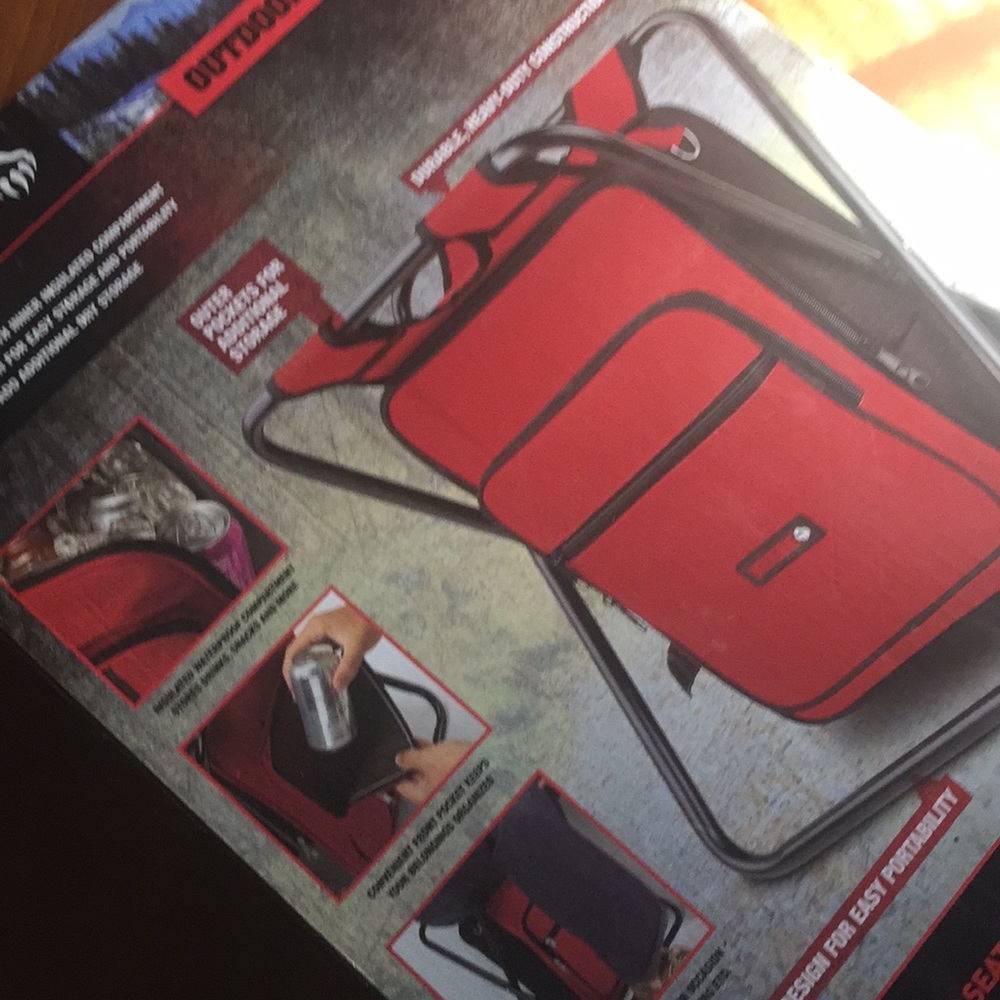 NEW in box Outdoor Dual Function Cooler Seat